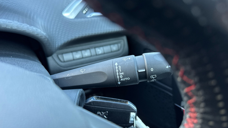 Peugeot 2008 1.5 BlueHDi 120 GT Line 5dr EAT6 Diesel Estate